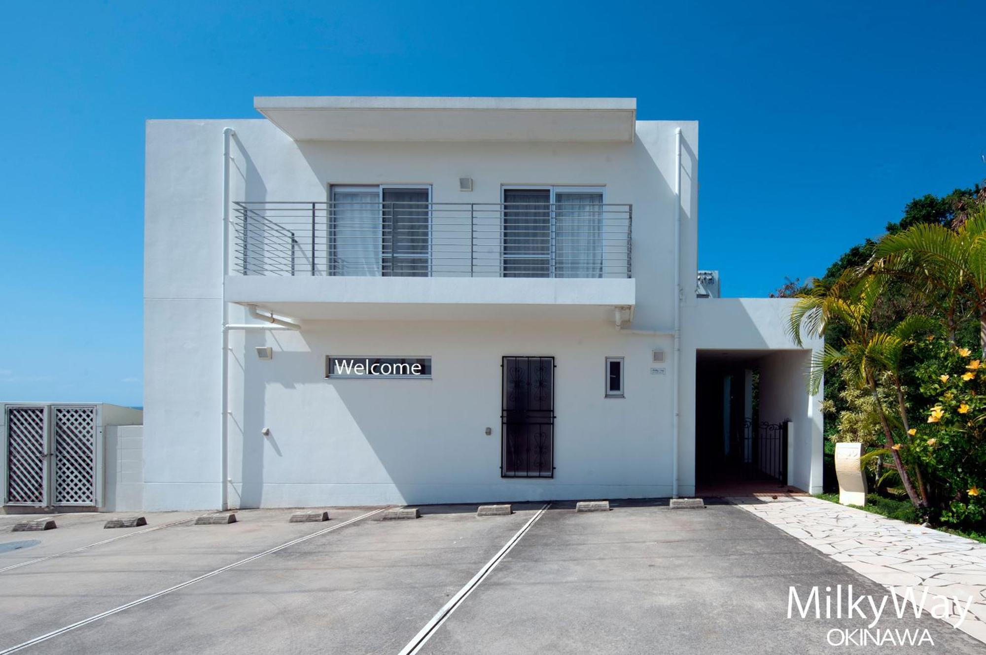 Okinawa Milky Way Villa Yomitan Exterior photo
